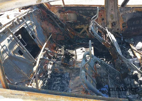 2015 Infiniti Q50 из США, поврежденный, VIN JN1BV7AR8FM423820